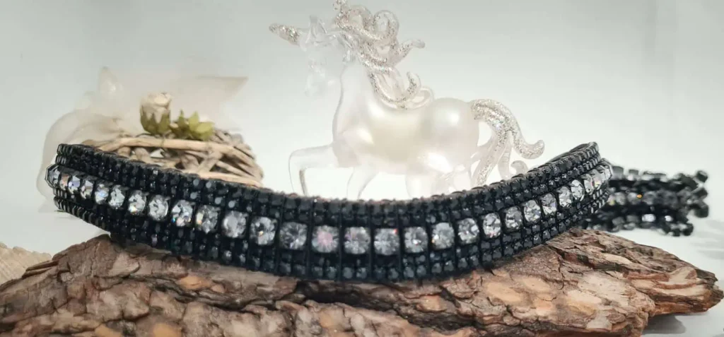 Elegant design of the Midnight Unicorn Browband with black and graphite crystals